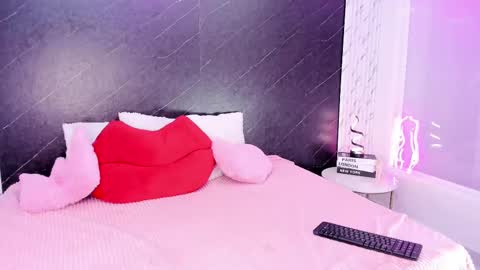 I am Lizz online show from 03.07.25