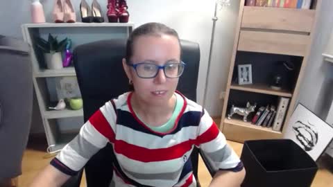 Lizzy online show from 09.11.25