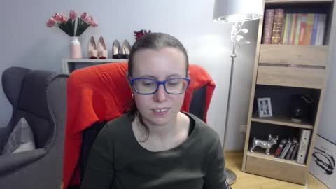 Lizzy online show from 11.25.25