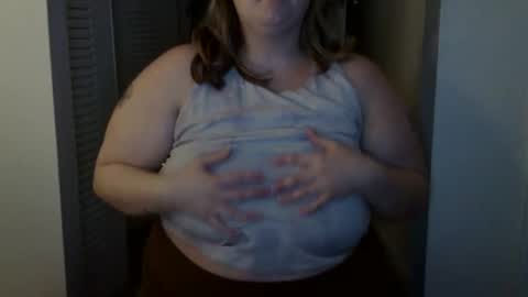 Snapshot of lizzybethxx chatting on 01.23.25 lizzybethxx online show from 01.23.25