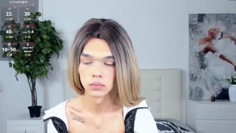 lizzydelrey online show from 03.01.26