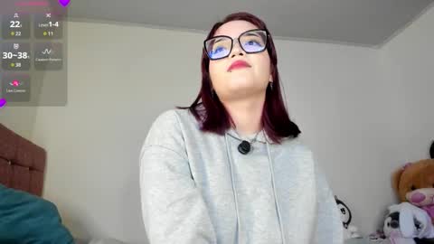 Elizabeth but call me Lizz  online show from 02.24.26