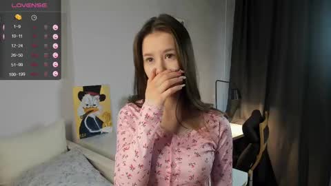 Snapshot of llkadream chatting on 02.09.25 Arina online show from 02.09.25