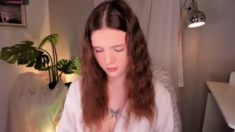 Arina online show from 12.19.25