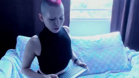 Lynx Mist online show from 03.22.26