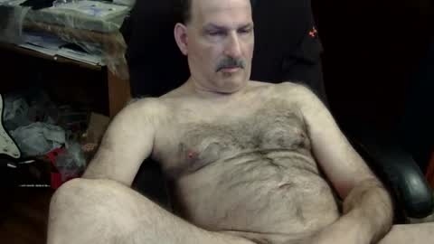 loades182025 online show from 09.30.25