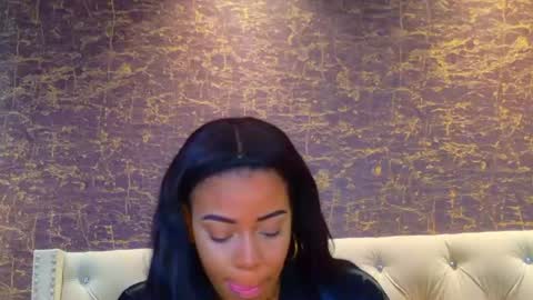 Snapshot of loana_vegas chatting on 06.20.26 LOANA online show from 06.20.26