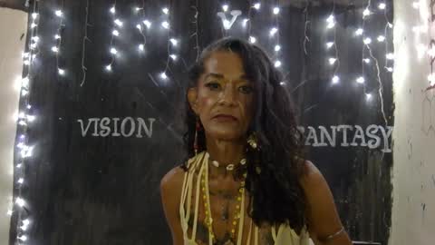 LA LOBA online show from 12.25.24