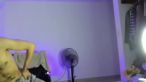 Snapshot of loboduard chatting on 04.06.26 Duard online show from 04.06.26