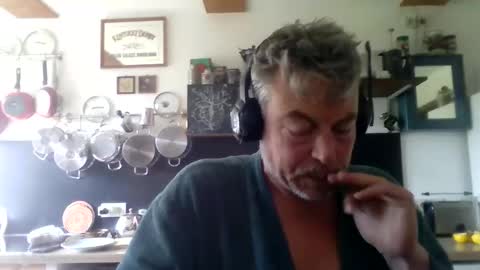 Floric Matthew online show from 05.13.26