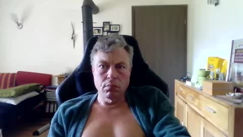 Floric Matthew online show from 05.18.26