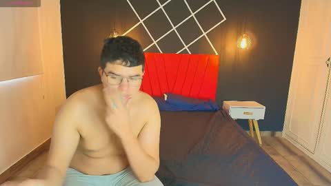 Logan and Chloe online show from 11.24.25