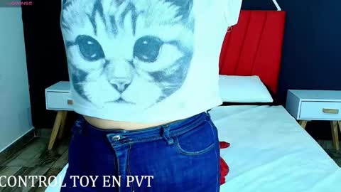 Logan and Chloe online show from 12.01.25