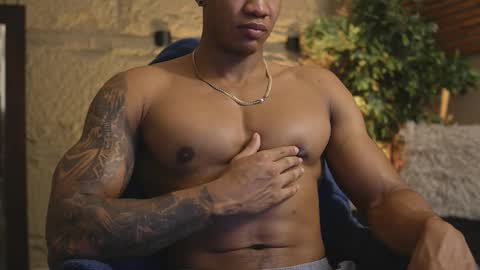 logan_varela online show from 12.19.25