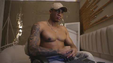 logan_varela online show from 04.06.26