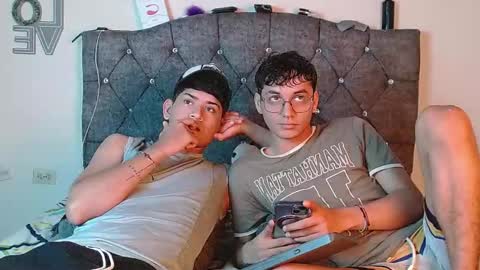 Snapshot of logan_willyams_ chatting on 09.11.25 logan_willyams_ online show from 09.11.25