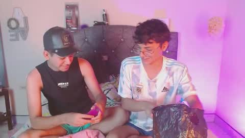 Snapshot of logan_willyams_ chatting on 10.28.25 logan_willyams_ online show from 10.28.25