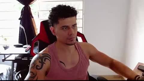 Snapshot of loganandrwz chatting on 02.09.26 Loganandrwz online show from 02.09.26