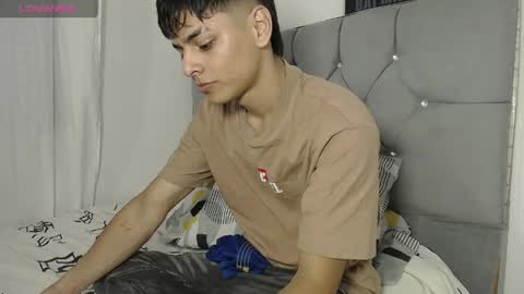 loganjhonson19 online show from 04.14.26