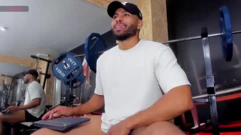 U can call me Logan online show from 09.15.25