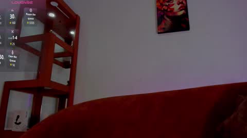 logantwink18 online show from 09.30.25