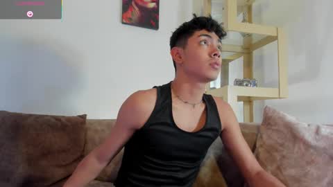 logantwink18 online show from 01.08.26