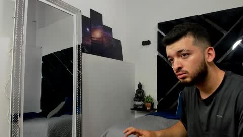 Snapshot of loganwolfjs chatting on 02.23.26 Logan Wolf online show from 02.23.26