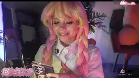 Snapshot of loidjanne chatting on 05.21.26 Janne Miller 9pm to 3am GMT-5 online show from 05.21.26