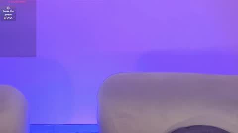 Snapshot of loiseharper chatting on 05.22.26 Loise online show from 05.22.26