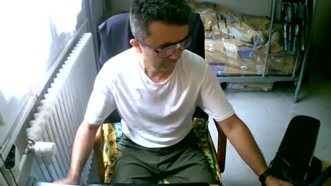 Snapshot of lokoum39 chatting on 09.13.25 lokoum39 online show from 09.13.25