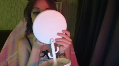 Snapshot of lola_bani_ chatting on 01.03.25 lola online show from 01.03.25