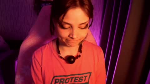 Snapshot of lola_bani_ chatting on 01.11.25 lola online show from 01.11.25