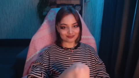 Snapshot of lola_bani_ chatting on 01.22.25 lola online show from 01.22.25