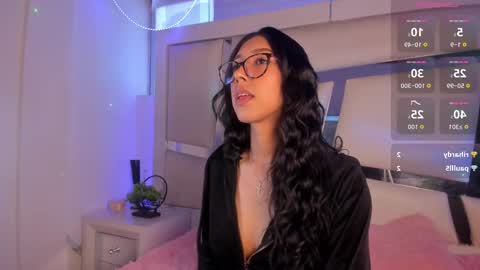 lola_js online show from 11.25.25