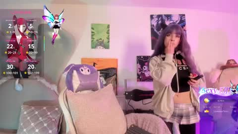 Snapshot of lolaa_bunnyy chatting on 03.25.26 Lola Bunny online show from 03.25.26