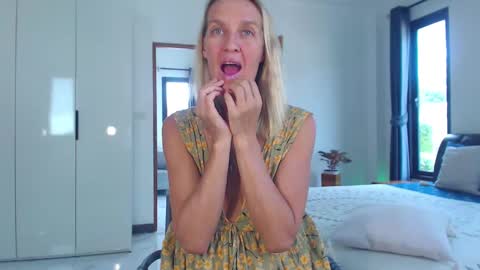 Lola online show from 02.20.26