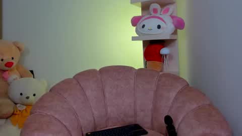 Snapshot of lolacoper chatting on 02.20.26 LolaCoper online show from 02.20.26