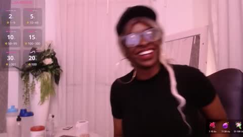 lola online show from 11.09.25