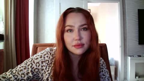 Lola online show from 10.07.25