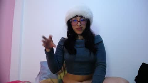 Snapshot of lolitabitchhorney_ chatting on 01.16.25 Lolita online show from 01.16.25