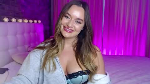 Victoria online show from 02.15.26