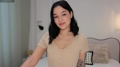 Snapshot of lolly_turner chatting on 05.30.26 lolly_turner online show from 05.30.26