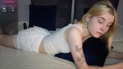 Eva online show from 11.22.25