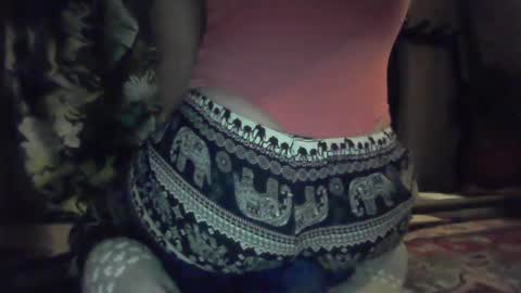 Snapshot of lolwhy21521 chatting on 09.17.25 Lolwhy21 online show from 09.17.25