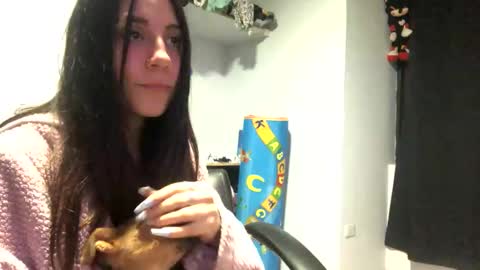 Loly  online show from 02.16.25