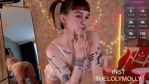 Molli online show from 11.19.25