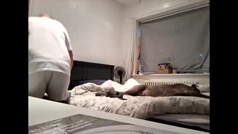 Snapshot of london_boy_35 chatting on 05.27.26 hey you online show from 05.27.26
