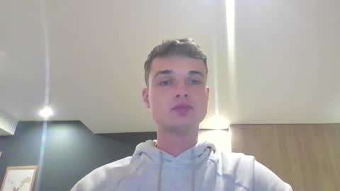 london_tomy online show from 09.18.25