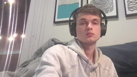 london_tomy online show from 10.19.25