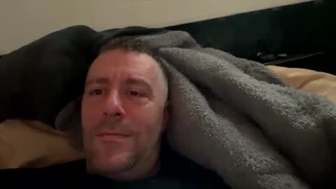 Snapshot of londonsbigbenxxx chatting on 12.16.25 londonsbigbenxxx online show from 12.16.25